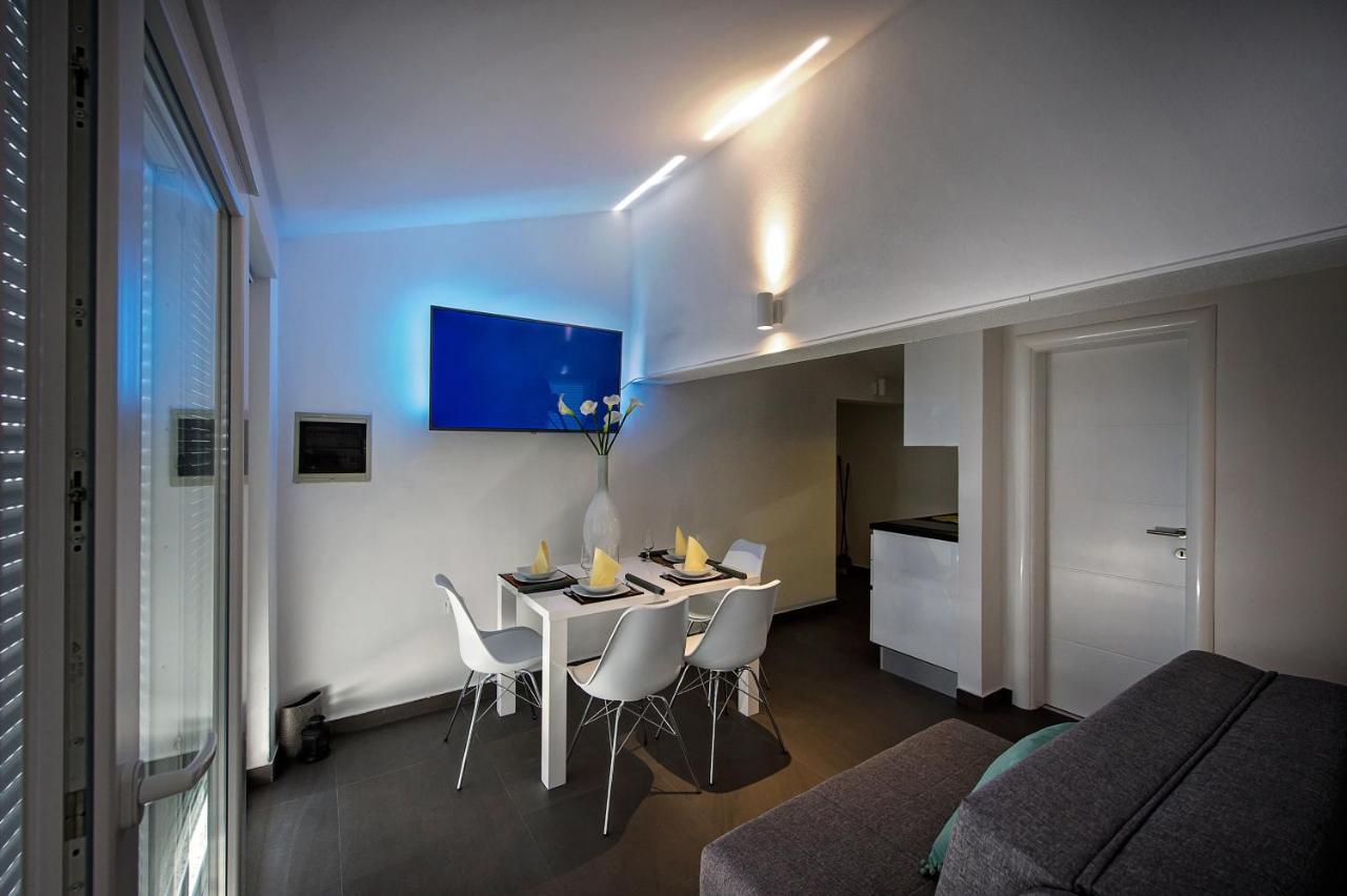 Seaside Apartments With A Swimming Pool Zecevo Rtic, Rogoznica - 8366 Zewnętrze zdjęcie