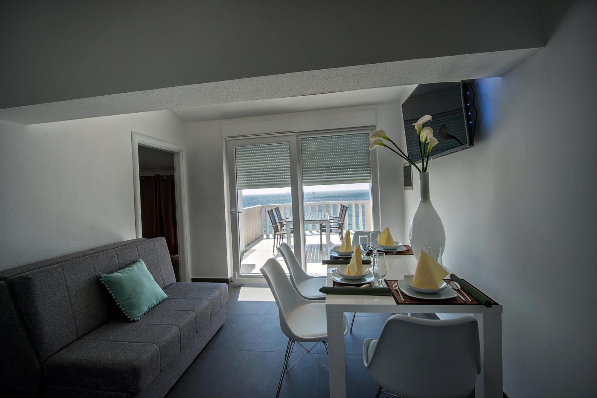 Seaside Apartments With A Swimming Pool Zecevo Rtic, Rogoznica - 8366 Pokój zdjęcie